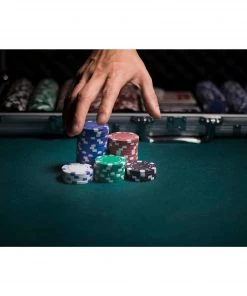 Fat Cat 500Ct Texas Hold'Em Dice Poker Chip Set 20 Fat Cat 500Ct Texas Hold'Em Dice Poker Chip Set